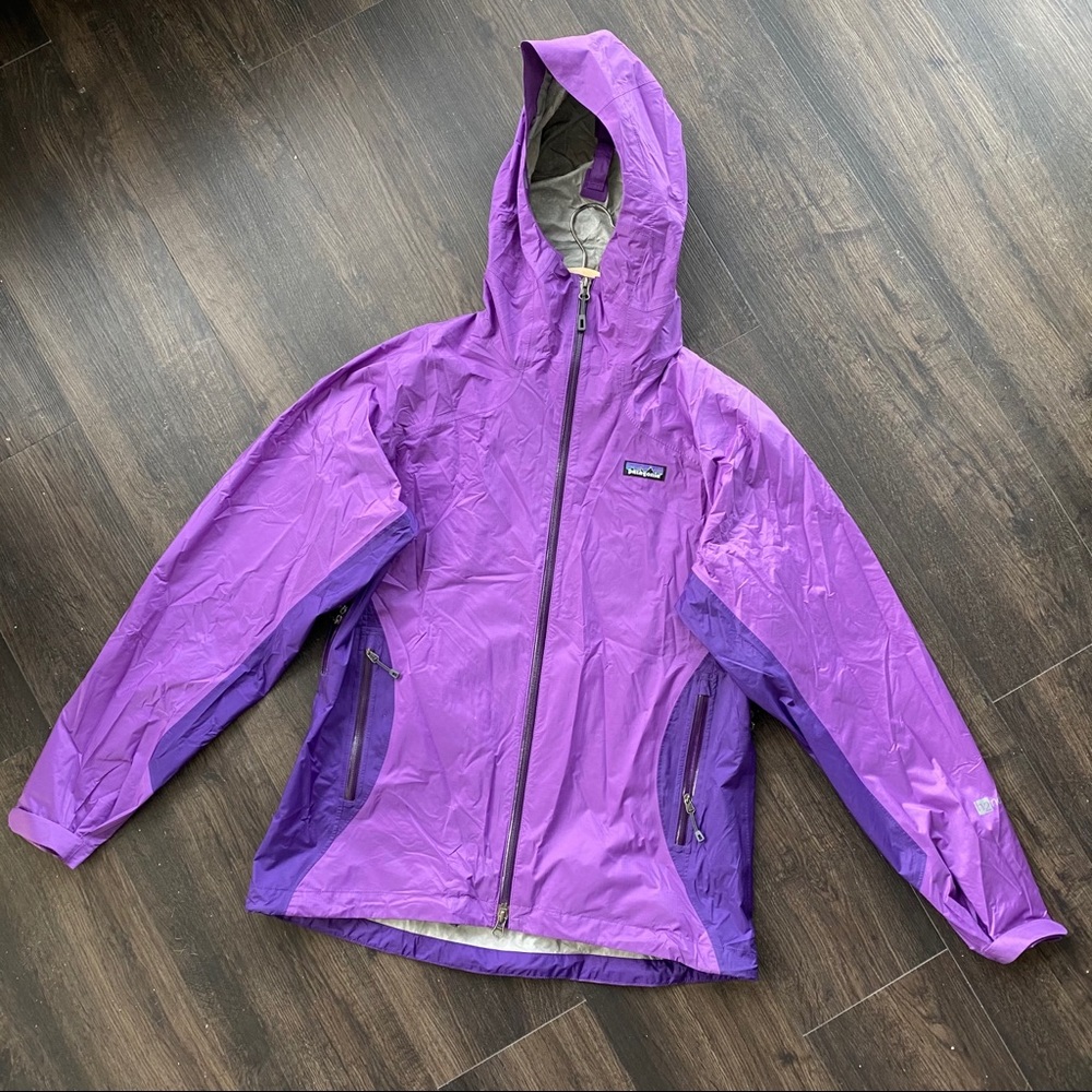 Patagonia rain shadow jacket, M